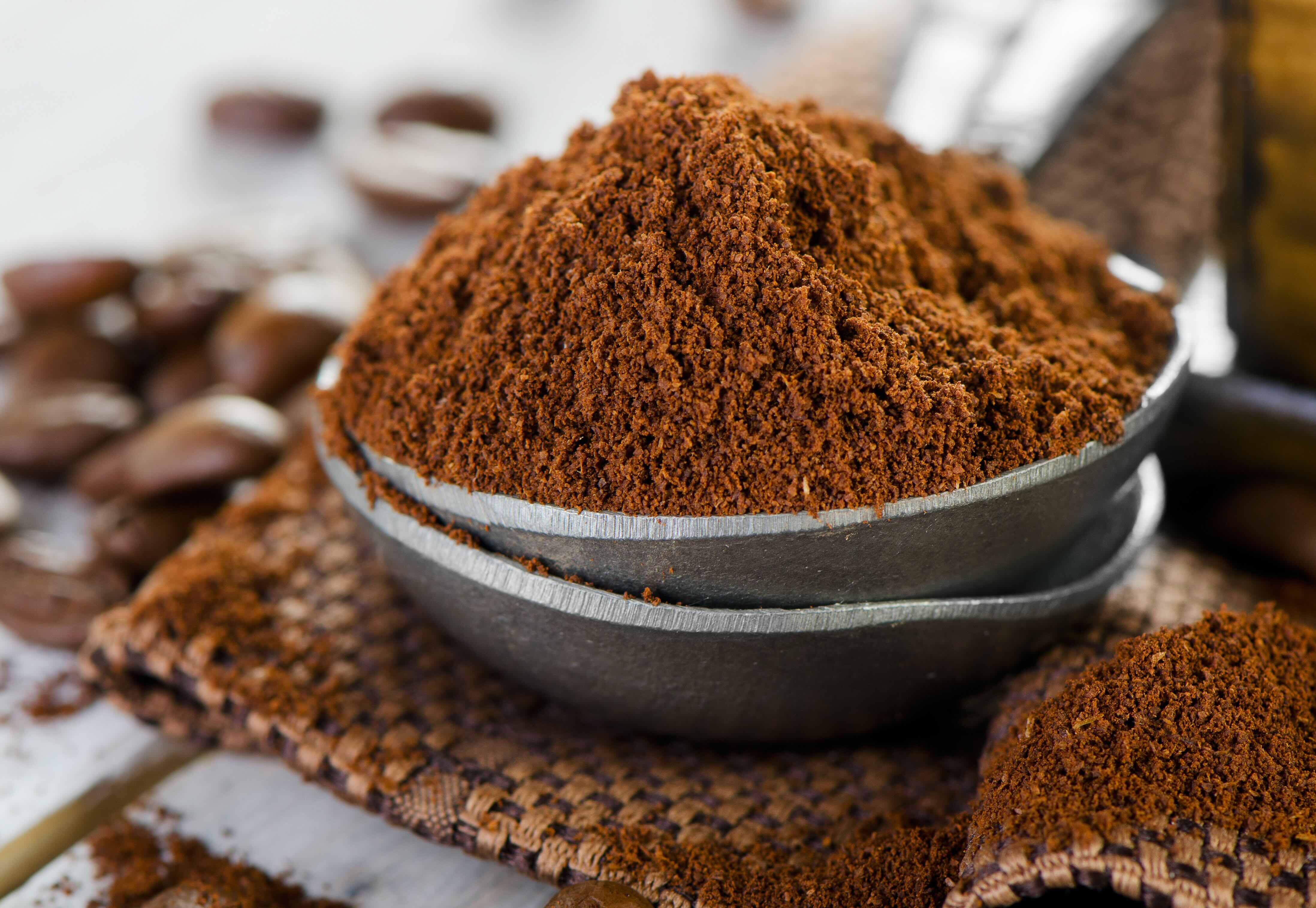 Peak Flavor Coffee Grounds