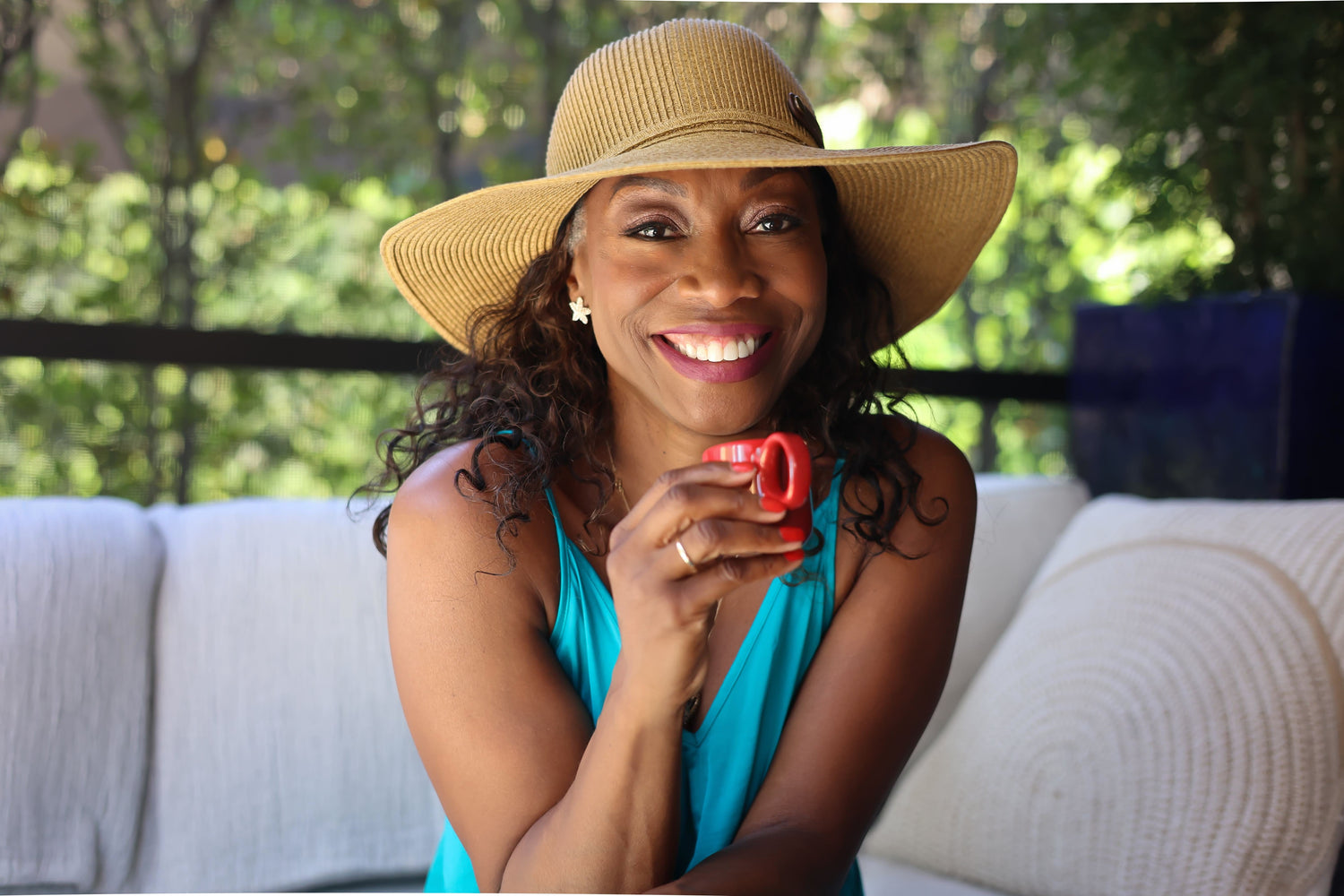 Melicent enjoys sharper mornings with peak flavor coffee