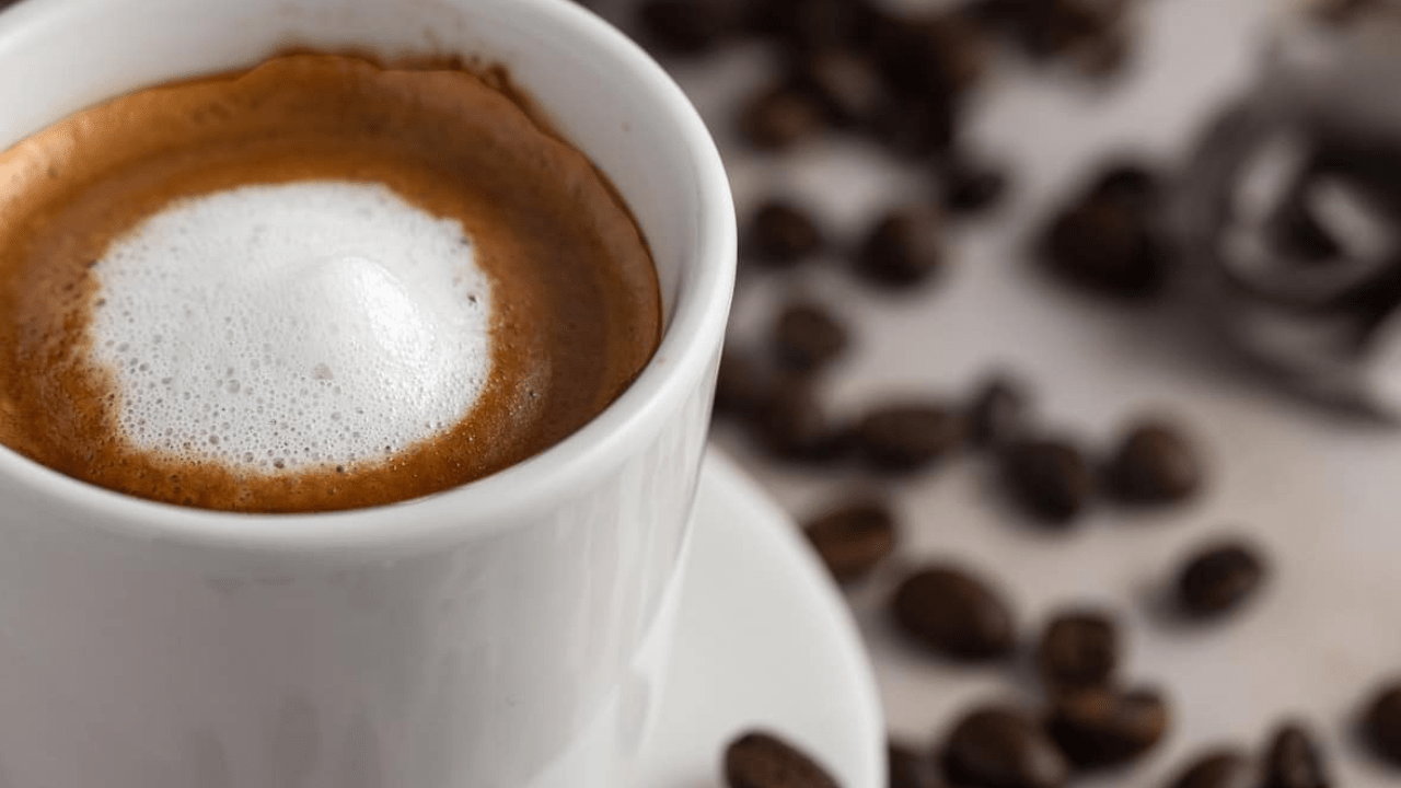 What's a Macchiato Coffee? - Perfect Daily Grind